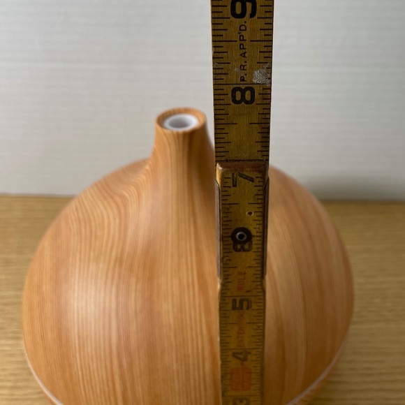 Life of Leisure Aroma Diffuser Lighted Aromatherapy Plus 10 Essential Oils Gift! - Picture 12 of 12